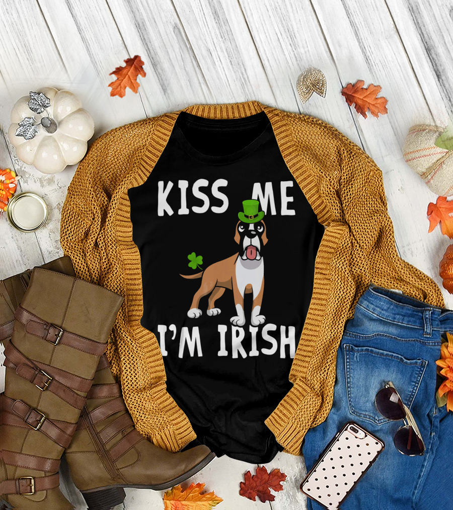 Kiss Me I'm Irish Boxer Dog with Shamrock and Green Hat T-Shirt