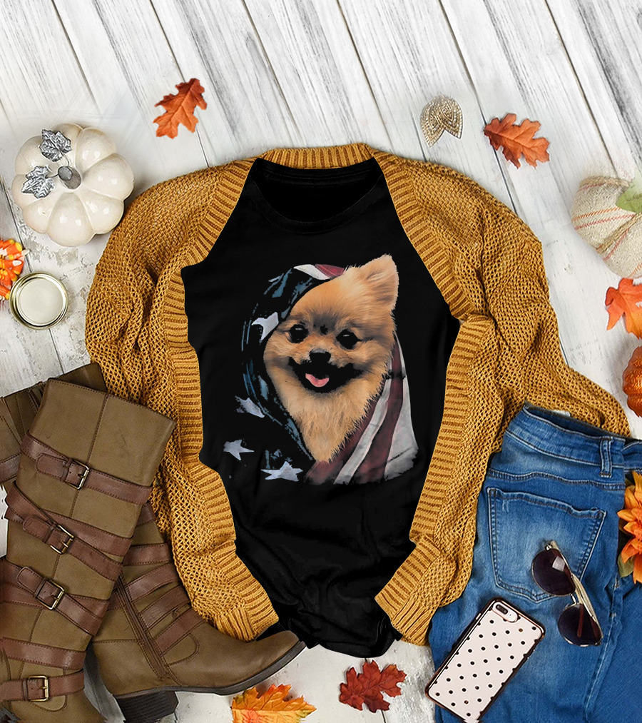Patriotic Pomeranian Wrapped in American Flag T-Shirt