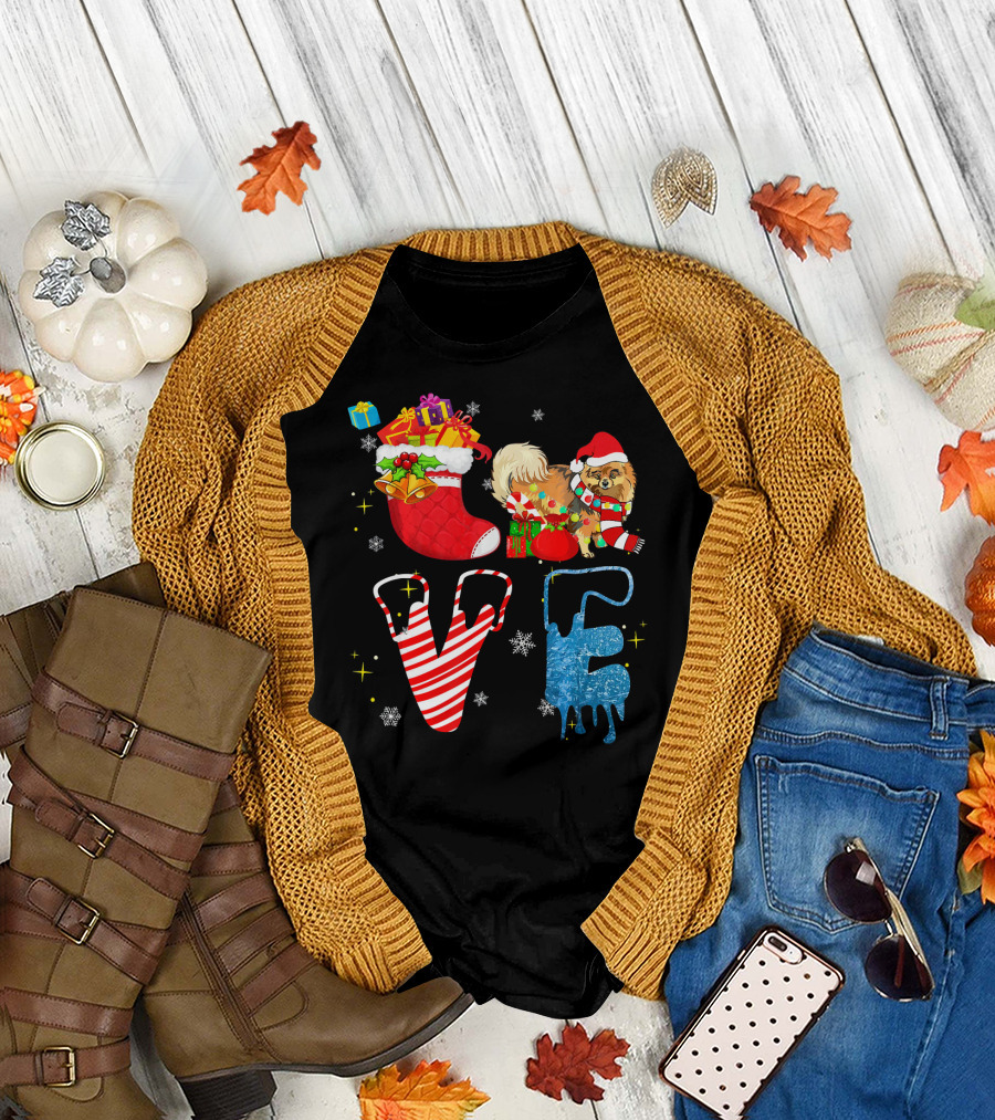 Pomeranian Merry Christmas Stocking Love T-Shirt