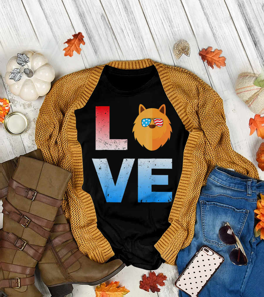 LOVE Pomeranian USA Shades July 4th T-Shirt