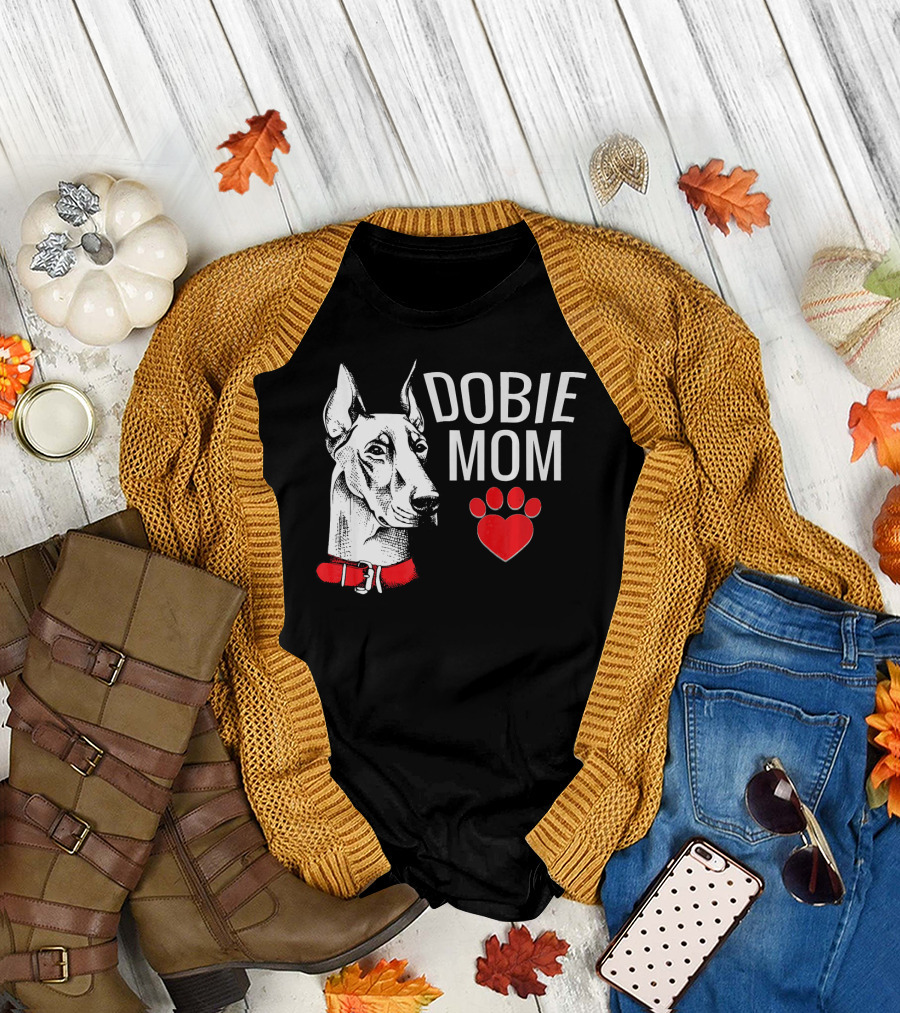 Dobie Mom Doberman Pinscher Dog with Red Collar and Heart Paw Prints T-Shirt