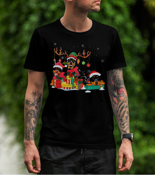 Rottweiler Christmas Reindeer Antlers Presents Santa Hat Snowflakes T-Shirt
