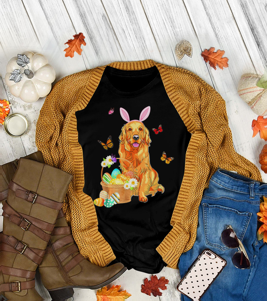 Golden Retriever Bunny Hat Butterflies Easter Basket Eggs T-Shirt