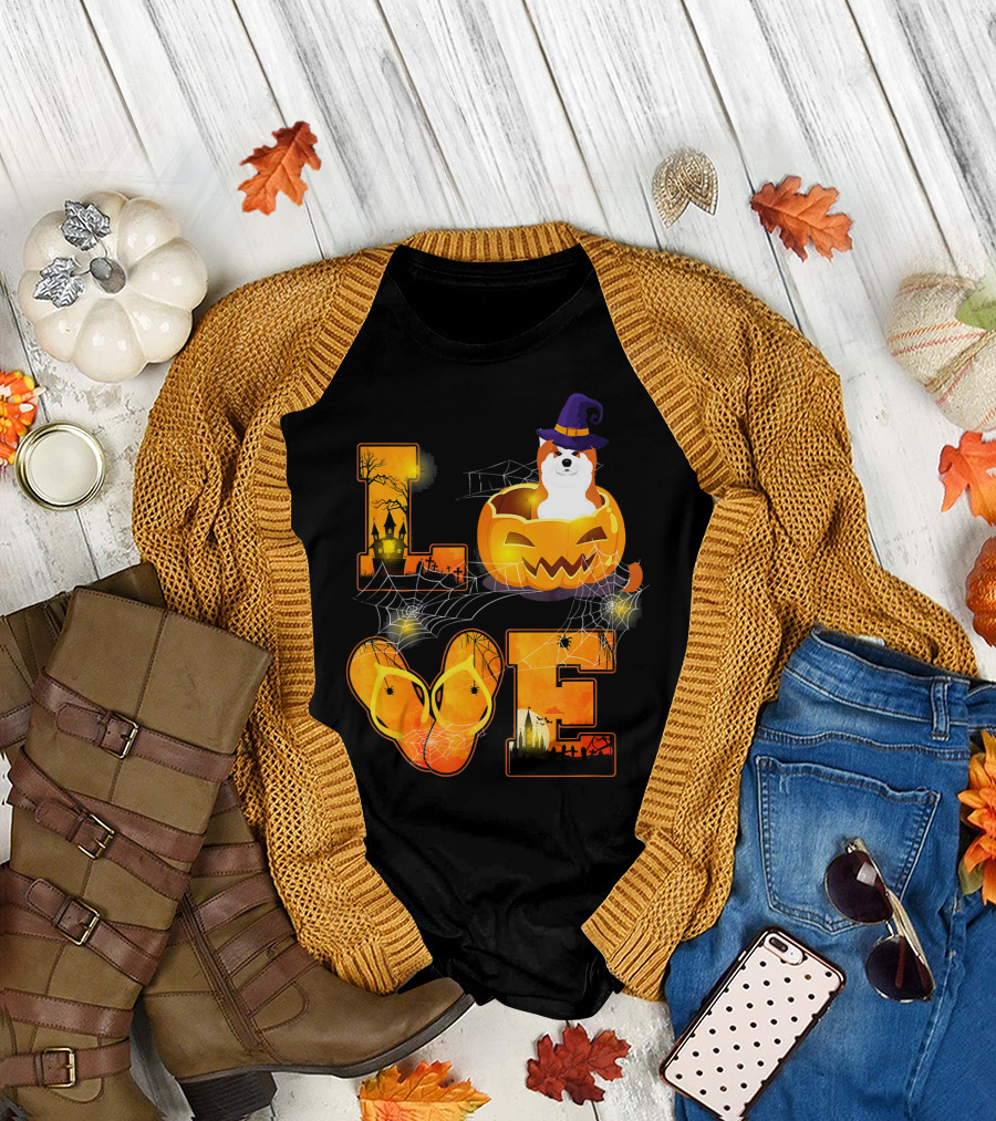 Love Halloween Funny Akita Dog in Pumpkin with Witch Hat and Webs T-Shirt