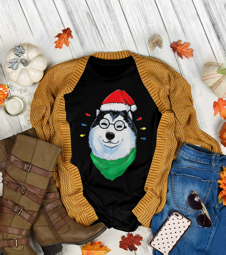Siberian Husky with Santa Hat and Christmas Lights T-Shirt
