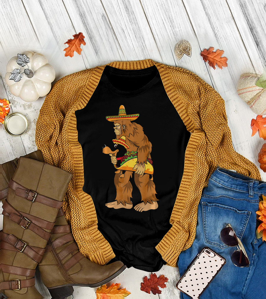 Bigfoot Sombrero Holding Taco Dachshund T-Shirt