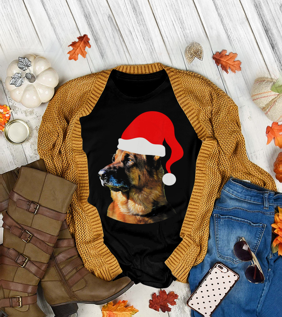 German Shepherd Santa Hat Christmas Humor T-Shirt