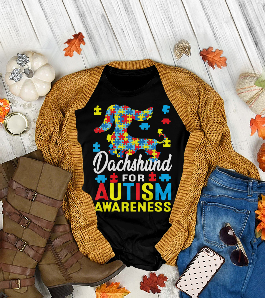Dachshund For Autism Awareness Puzzle Pieces T-Shirt