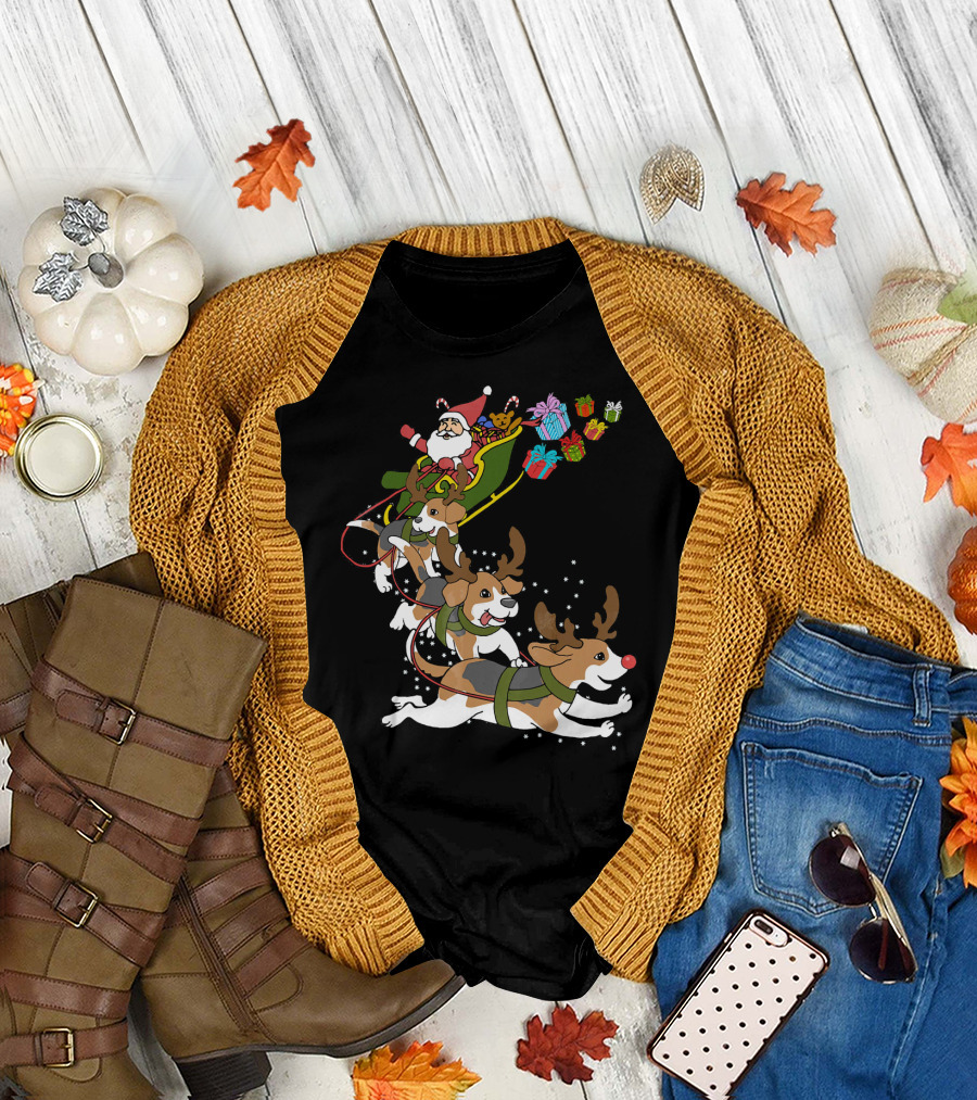 Santa Sleigh Pulled by Festive Beagles with Gifts T-Shirt