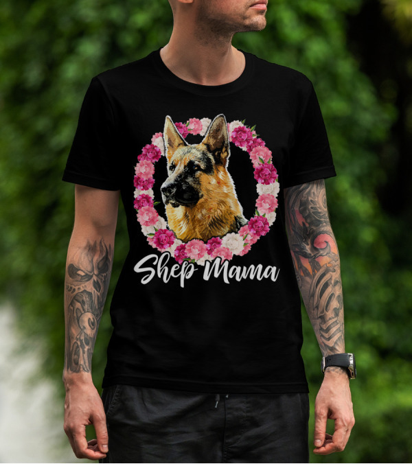 Shep Mama Floral German Shepherd Mama Roses Wreath T-Shirt