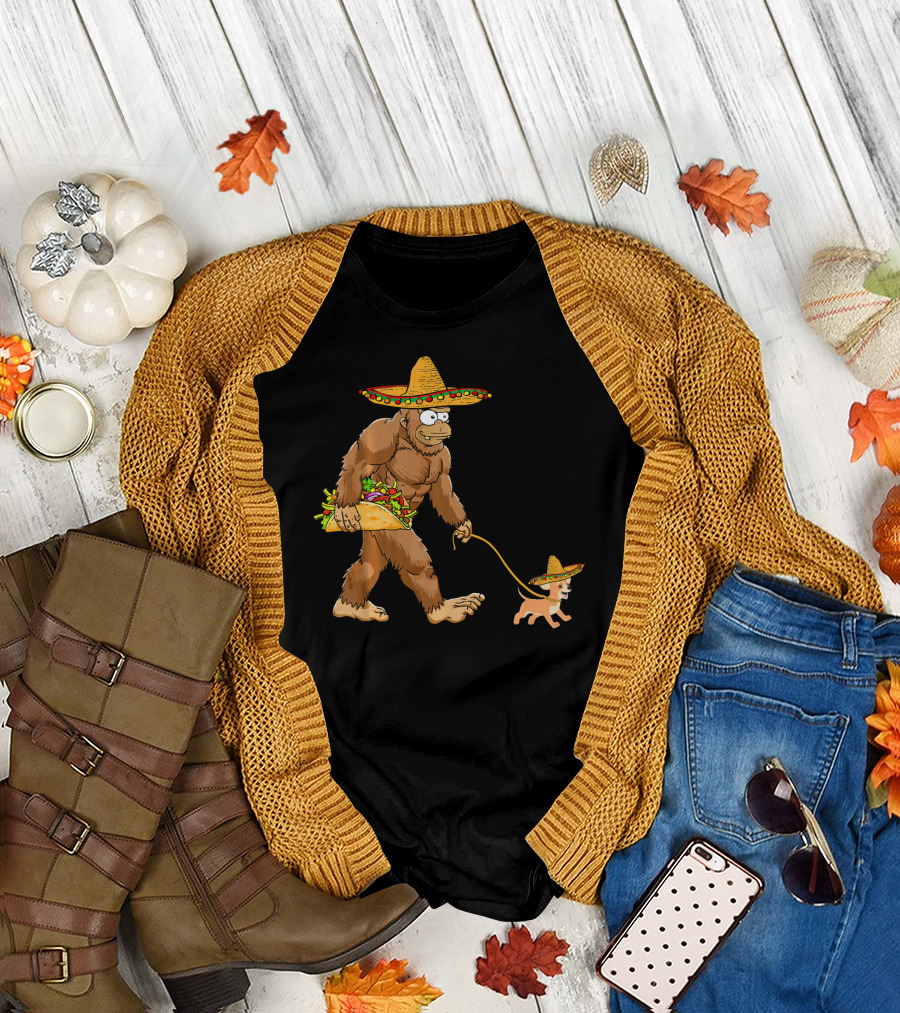 Bigfoot Sombrero Taco Chihuahua Dog Cinco de Mayo T-Shirt