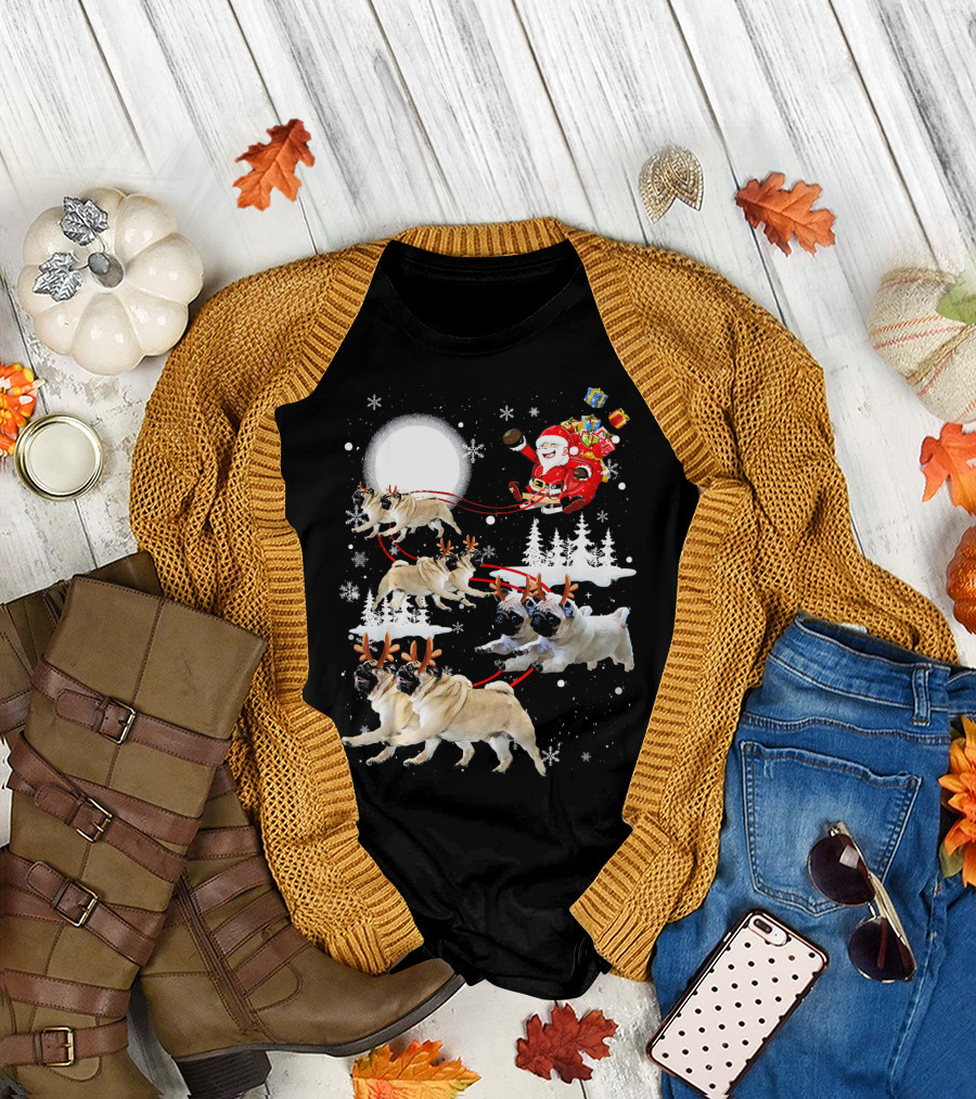 Santa Pug Reindeer Sleigh Flying Past Moon Christmas Scene T-Shirt