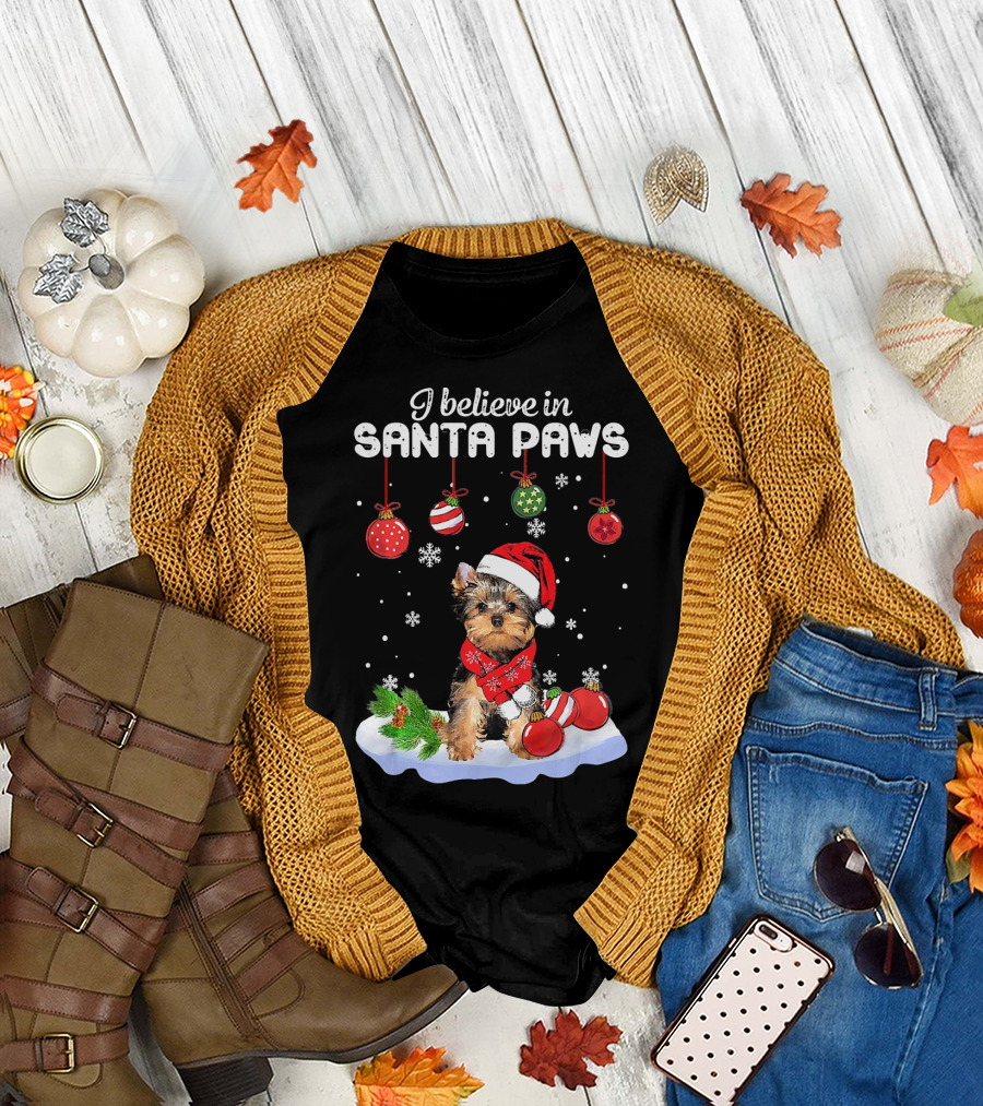I Believe in Santa Paws Funny Santa Yorkshire Terrier Claus Dog T-Shirt