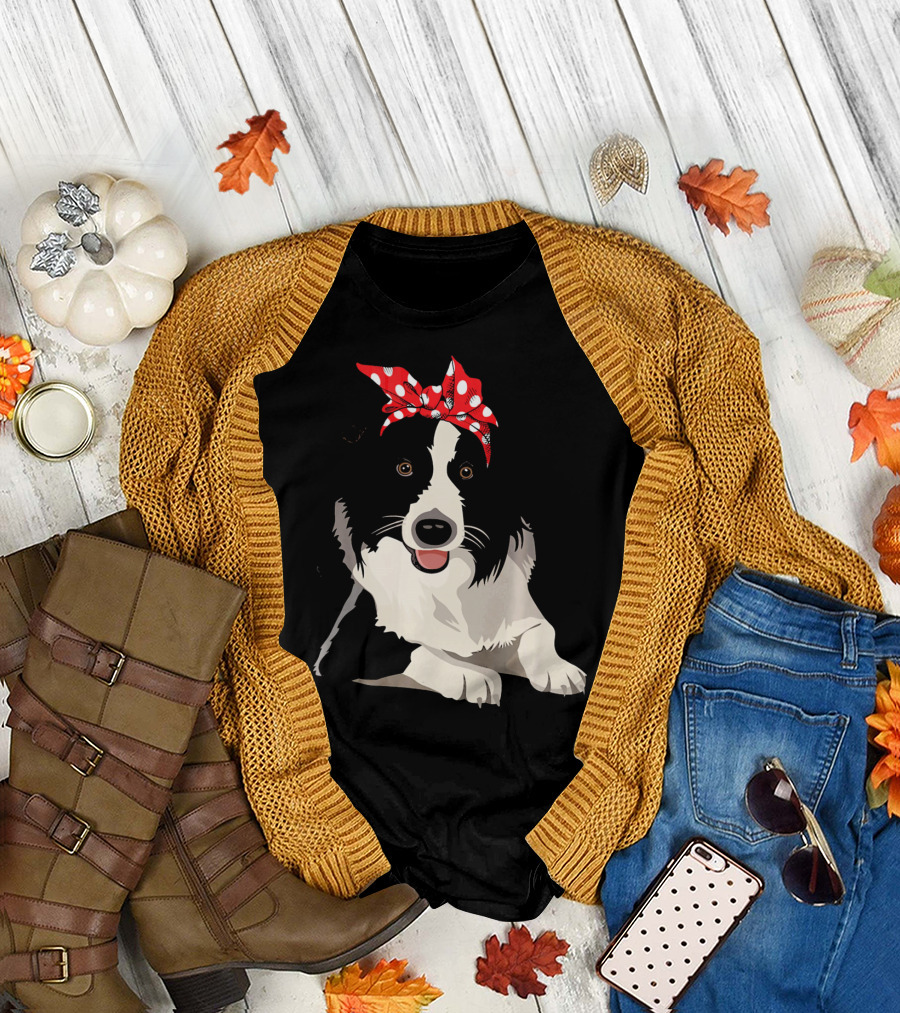 Funny Border Collie Mom Dog with Red Polka Dot Bandana T-Shirt