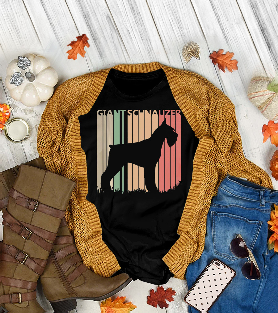 Giant Schnauzer Silhouette Retro Valentines Day T-Shirt