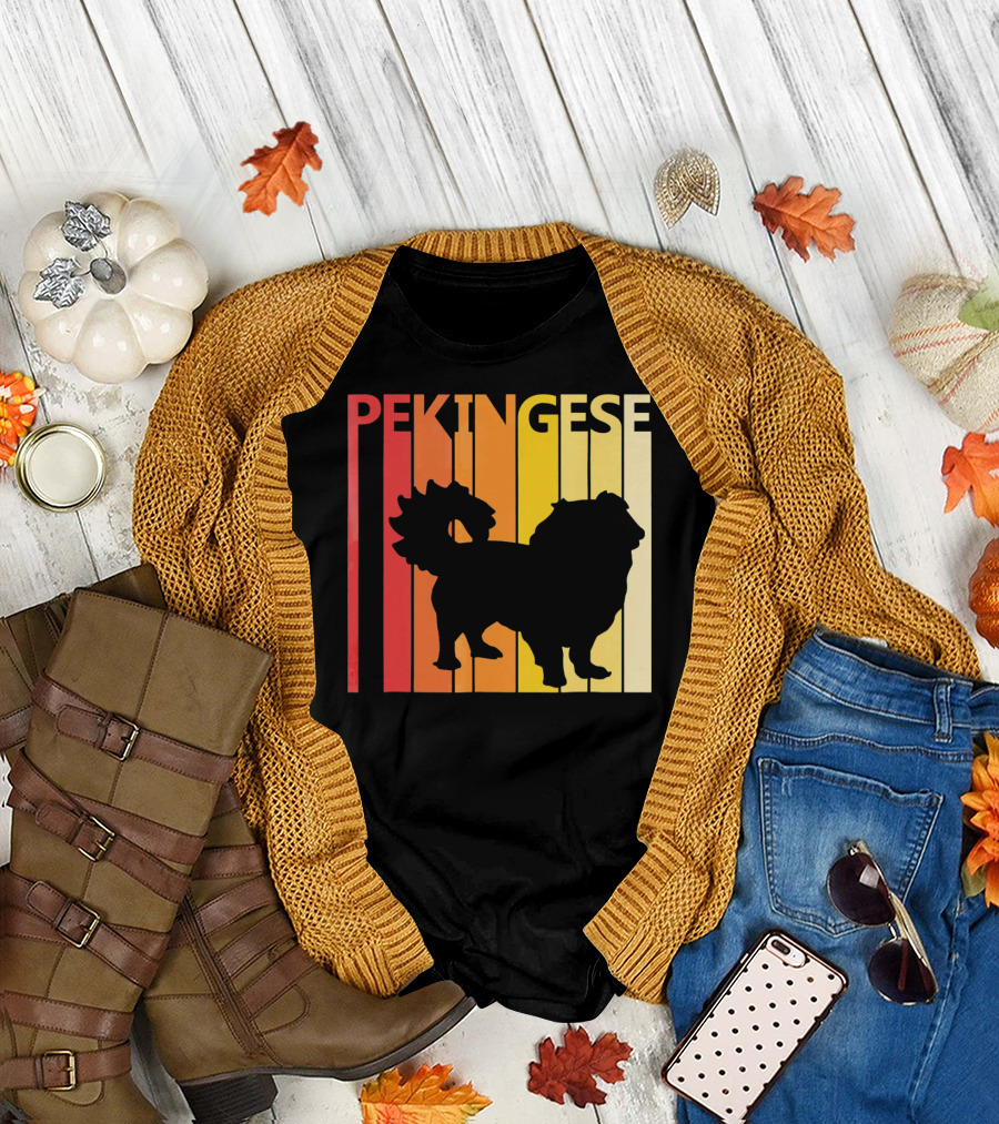 Pekingese Dog Retro Silhouette Merry Vibes T-Shirt