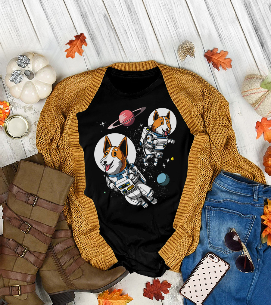Space Corgi Dog Astronauts Cool Planets Stars T-Shirt
