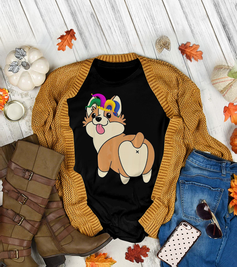 Corgi Wearing Jester Hat for Mardi Gras T-Shirt