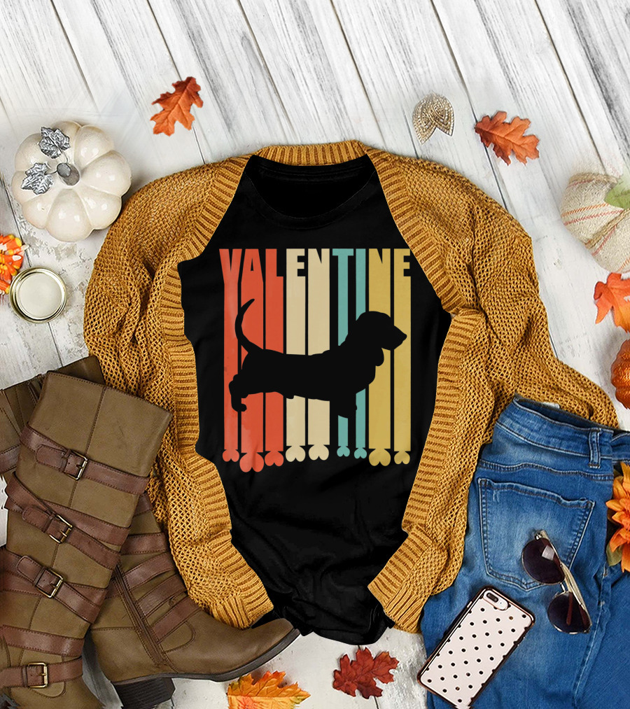 VALENTINE Basset Hound Silhouette Hearts T-Shirt