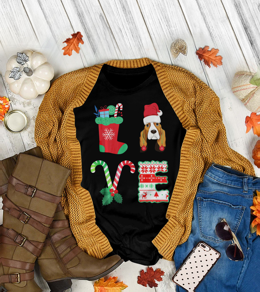 Love Basset Hound Christmas Candy Canes Stocking Hat T-Shirt