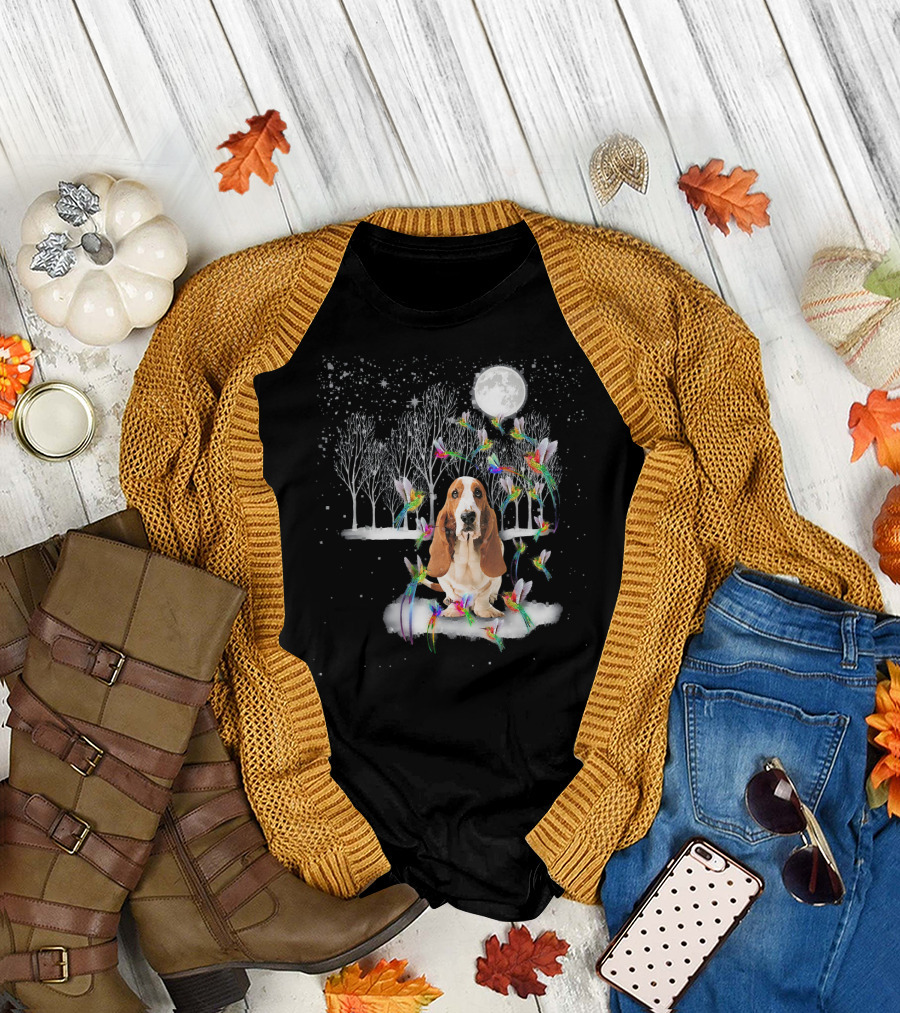 Hummingbird Basset Hound Dog Merry Chris Moonlit Winter Forest Scene T-Shirt