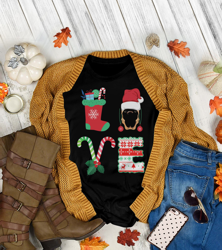 I Love My English Mastiff Christmas Candy Canes and Stocking with Santa Hat T-Shirt
