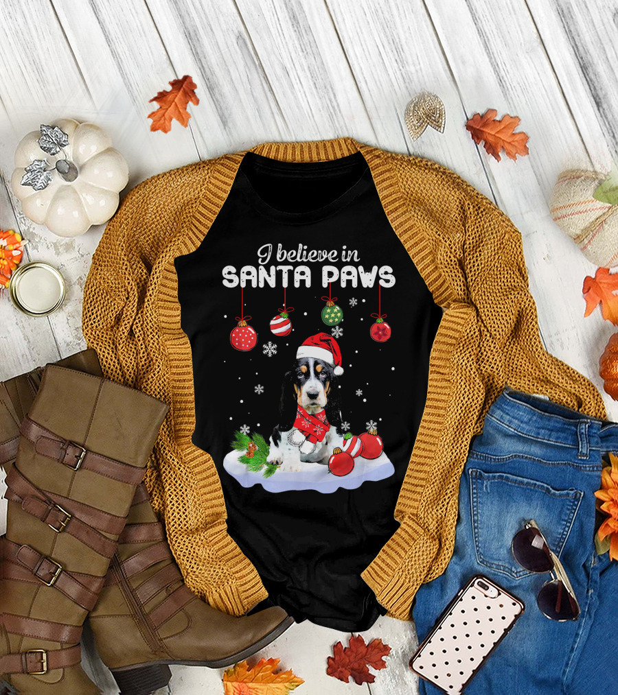 I Believe in Santa Paws Basset Hound Holiday Christmas Ornaments T-Shirt