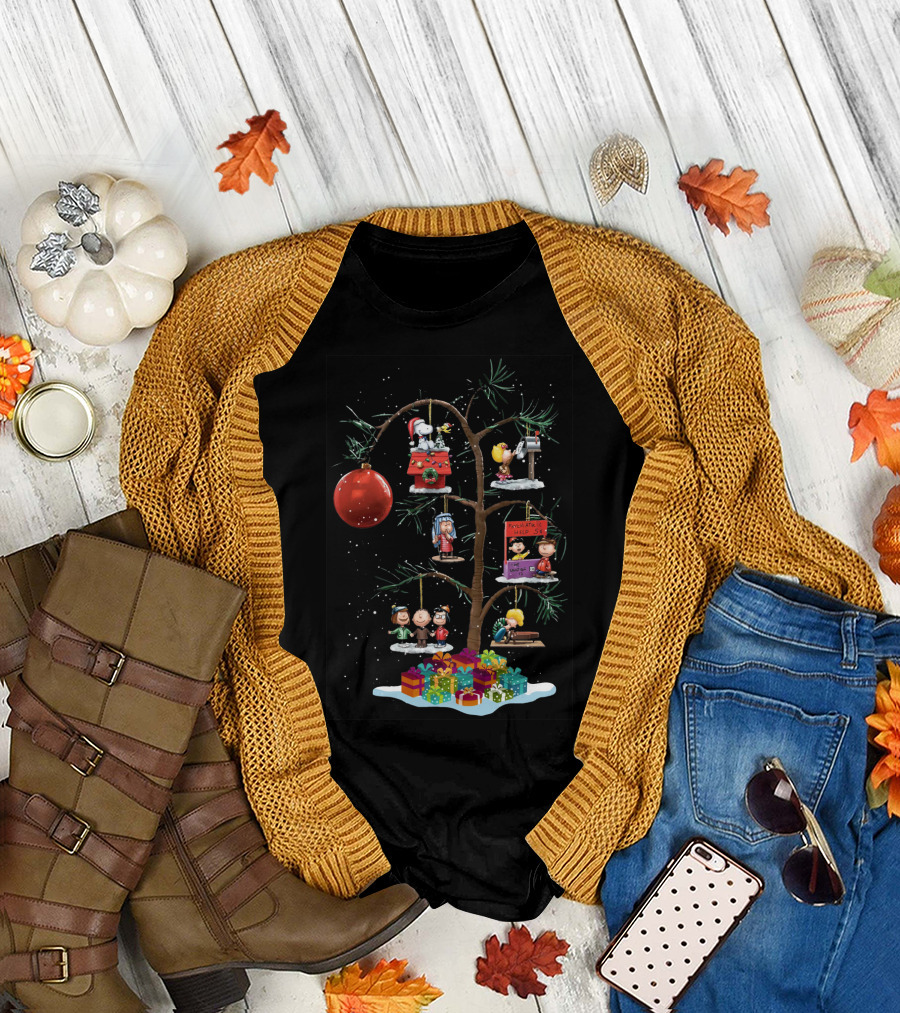 Peanuts Christmas Tree with Snoopy Lucy Charlie Brown and Woodstock Ornaments T-Shirt