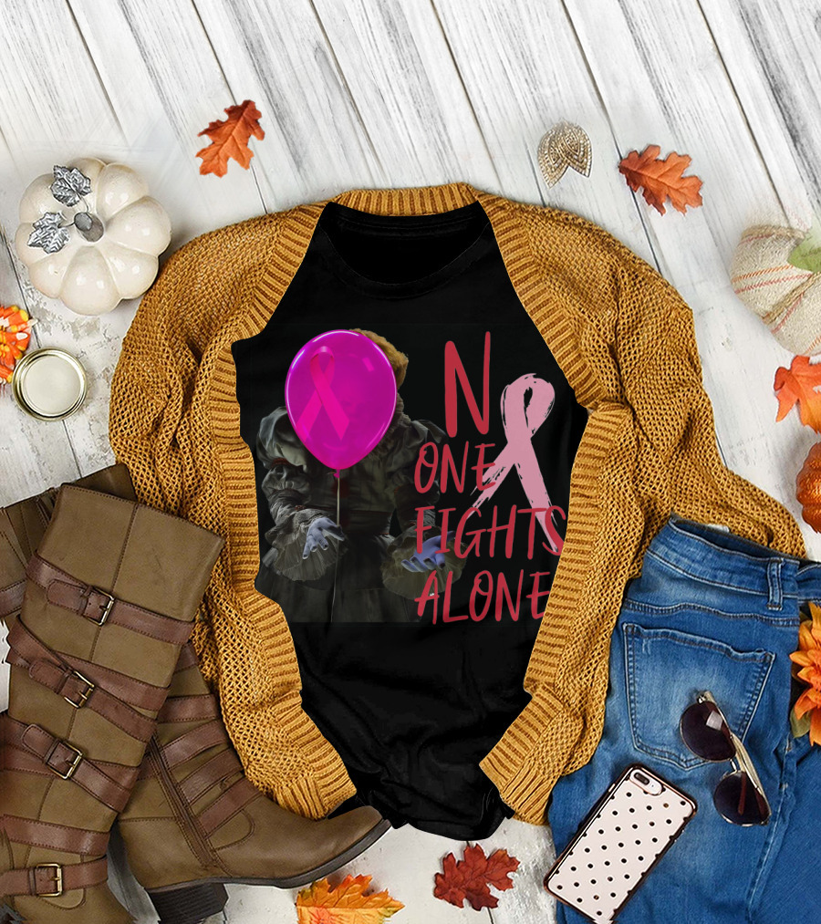 Pennywise No One Fights Alone Breast Cancer Awareness Pink Ribbon Balloon T-Shirt