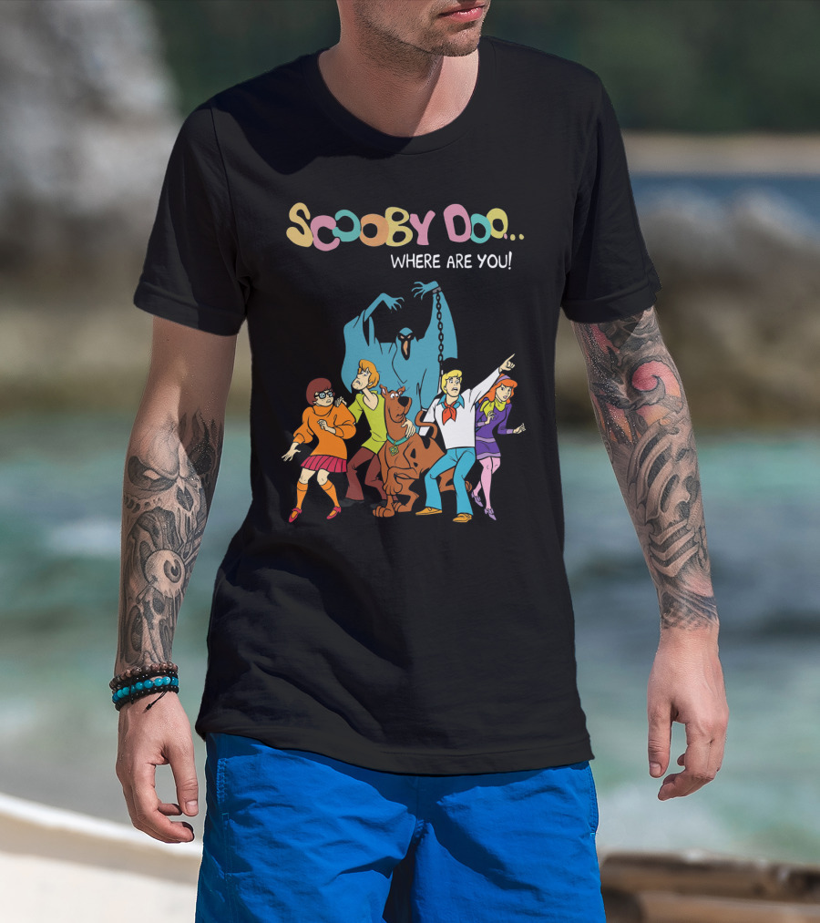 Scooby Doo Where Are You Group And Phantom Scene T-Shirt