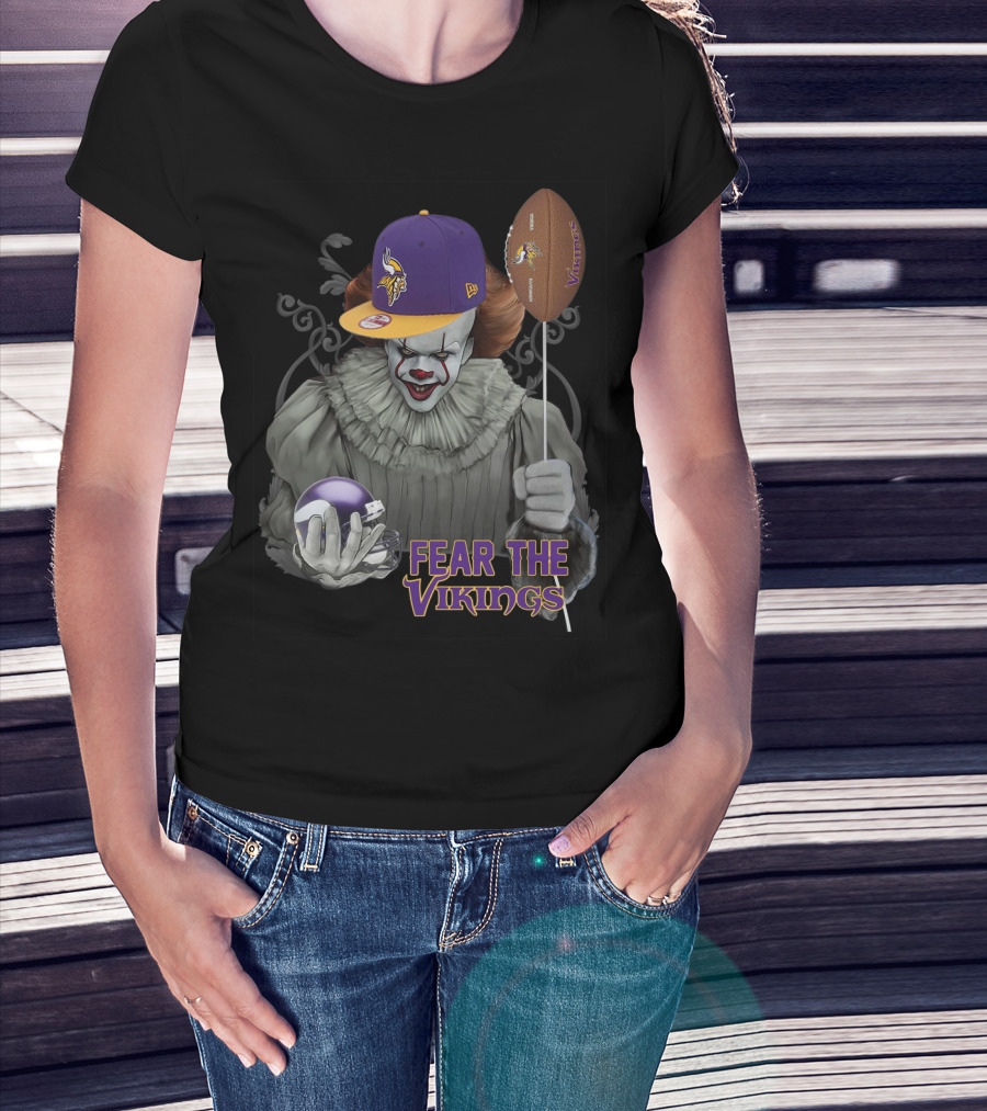 Pennywise Fear The Vikings Minnesota Football Balloon Hat T-Shirt