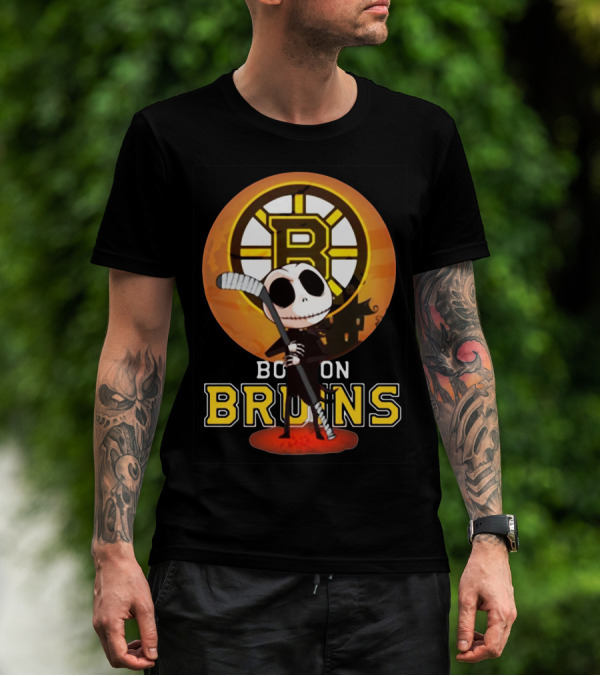 Boston Bruins Jack Skellington Holding Hockey Stick T-Shirt