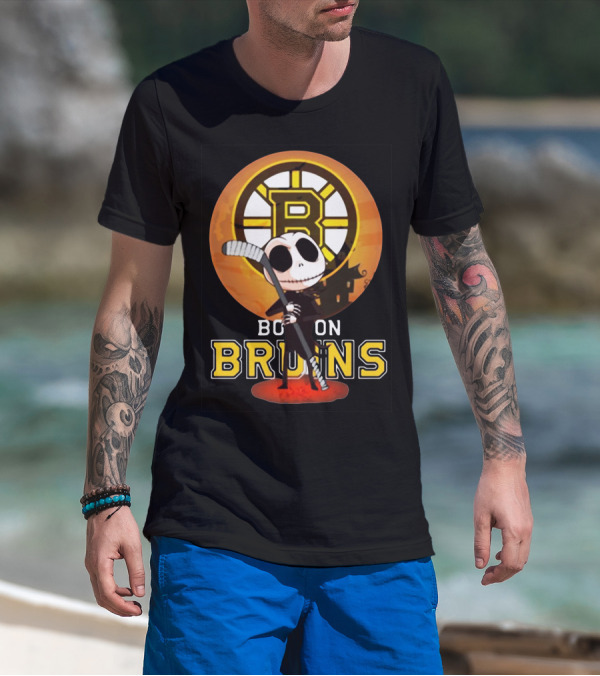 Boston Bruins Jack Skellington Holding Hockey Stick T-Shirt