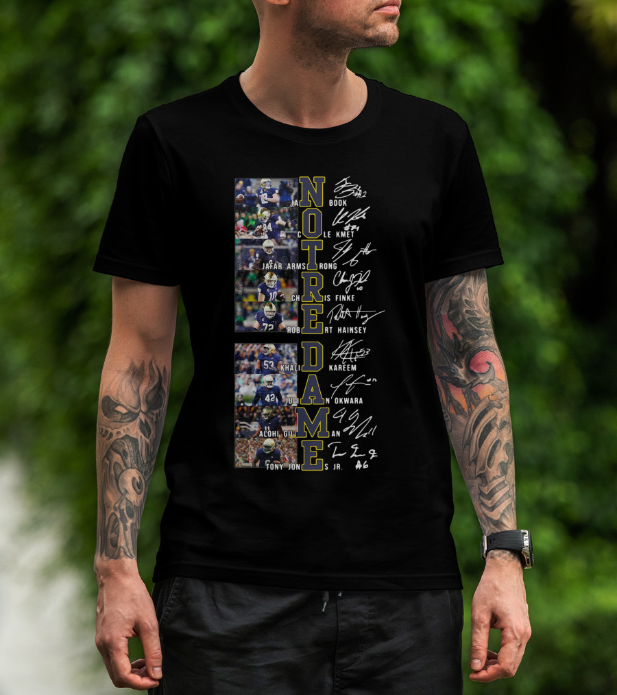 NOTRE DAME FIGHTING IRISH FOOTBALL STARS SIGNATURES T-Shirt