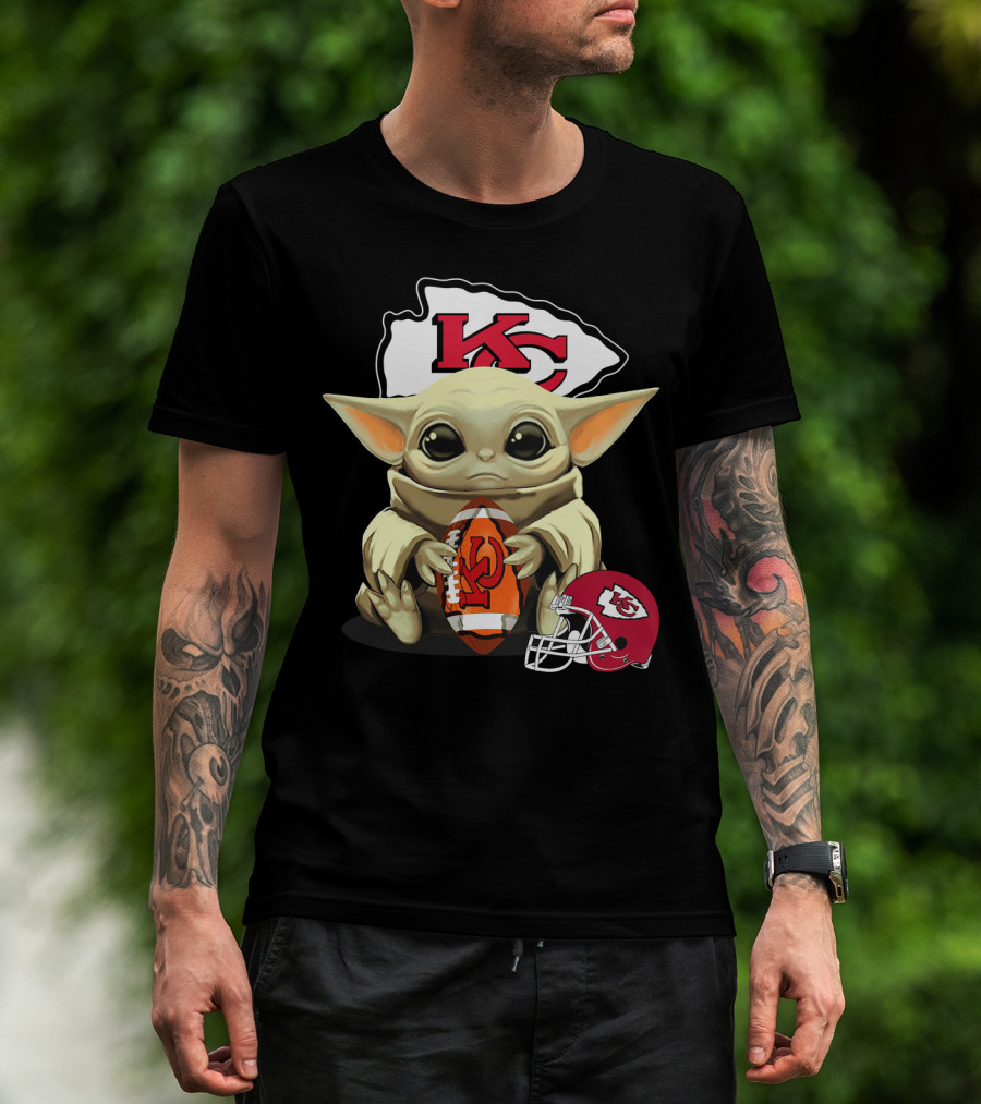 Baby Yoda Kansas City Chiefs Football Helmet T-Shirt