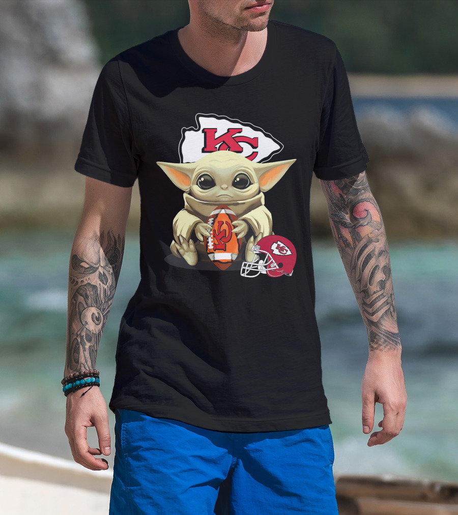 Baby Yoda Kansas City Chiefs Football Helmet T-Shirt
