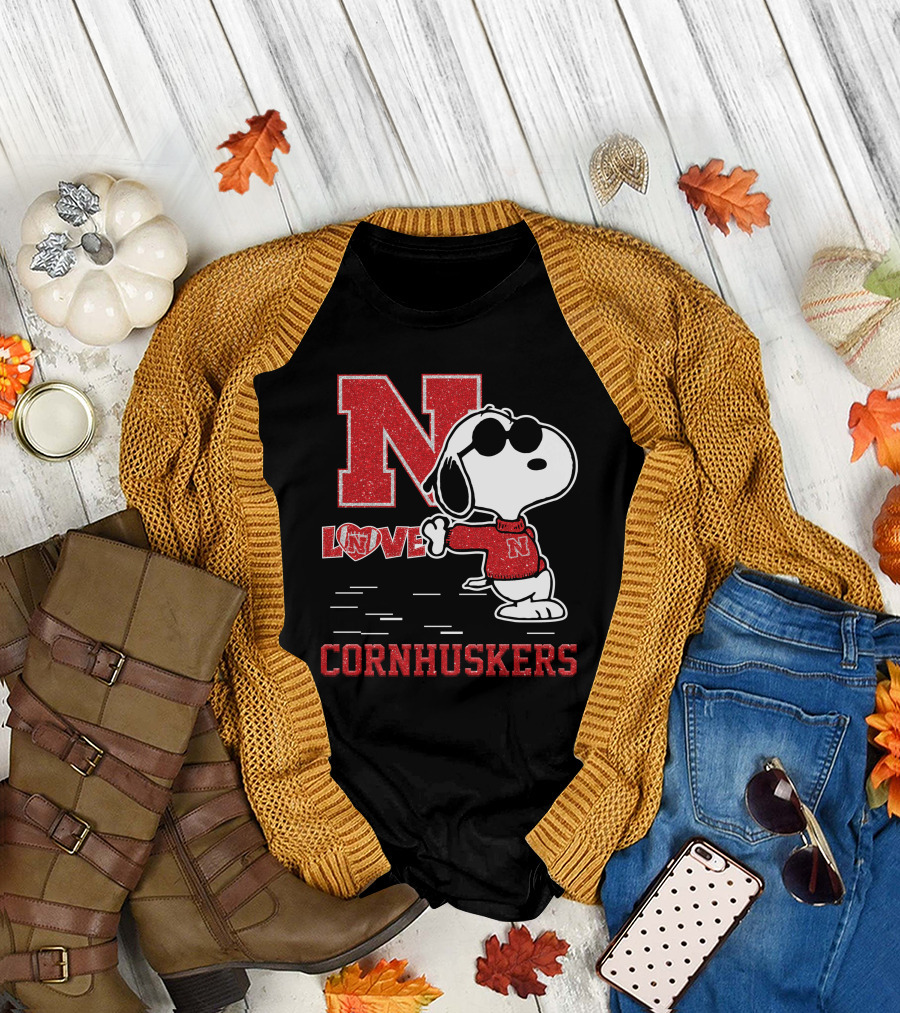 Snoopy Nebraska Cornhuskers Love N T-Shirt