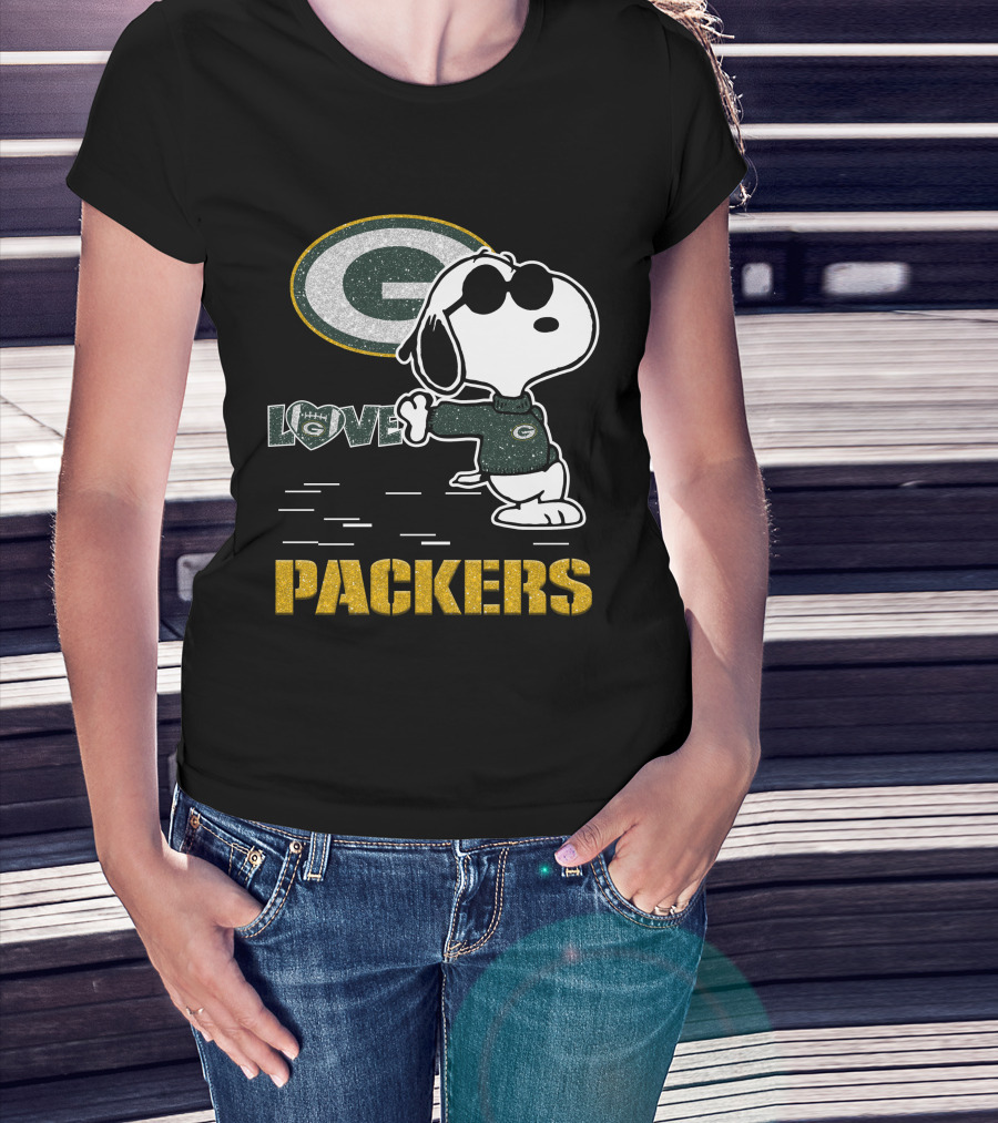 Snoopy Love Green Bay Packers Nfl Football Fans T-Shirt