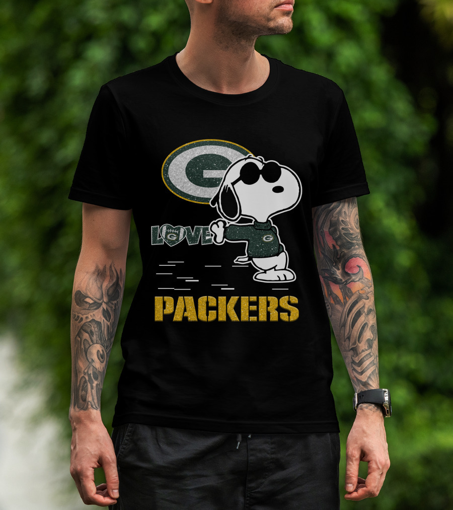 Snoopy Love Green Bay Packers Nfl Football Fans T-Shirt