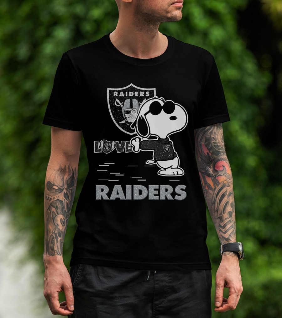 Snoopy Love Raiders Las Vegas Raiders NFL Football T-Shirt