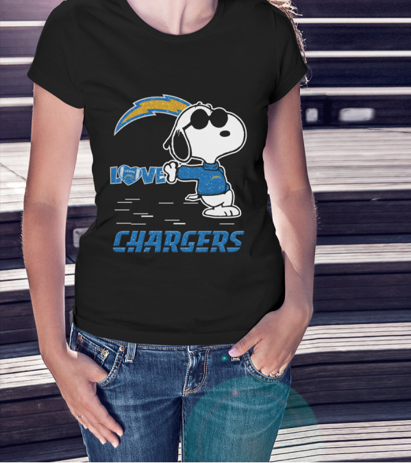 Snoopy Love Chargers Los Angeles T-Shirt