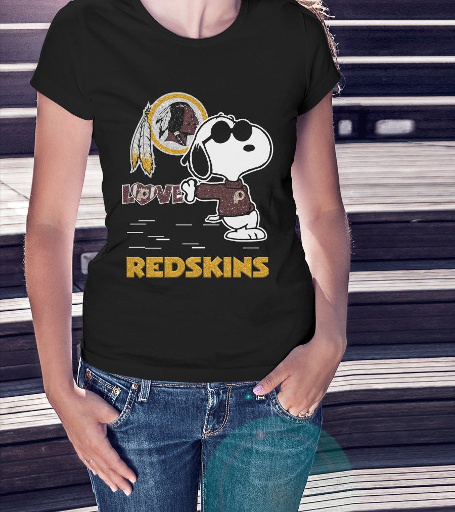 Snoopy Love Washington Redskins Nfl Football Fans 131 T-Shirt