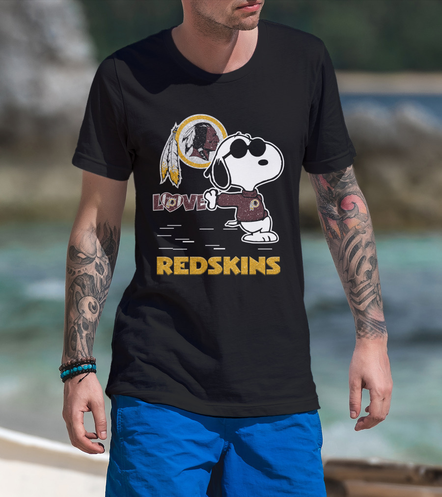 Snoopy Love Washington Redskins Nfl Football Fans 131 T-Shirt