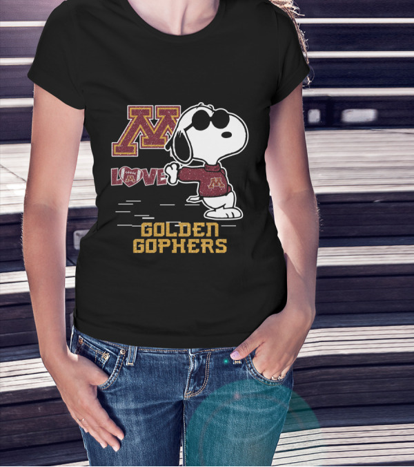 Snoopy Love University Of Minnesota Golden Gophers Football T-Shirt