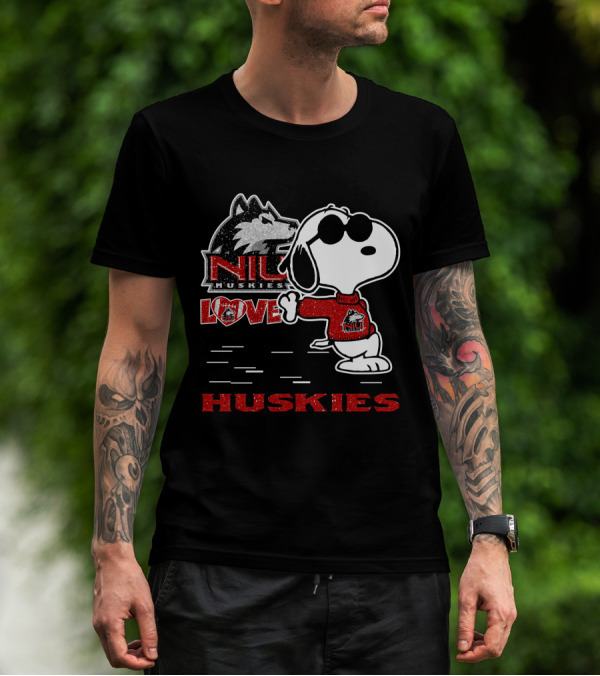 Snoopy NIU Huskies Love Huskies T-Shirt