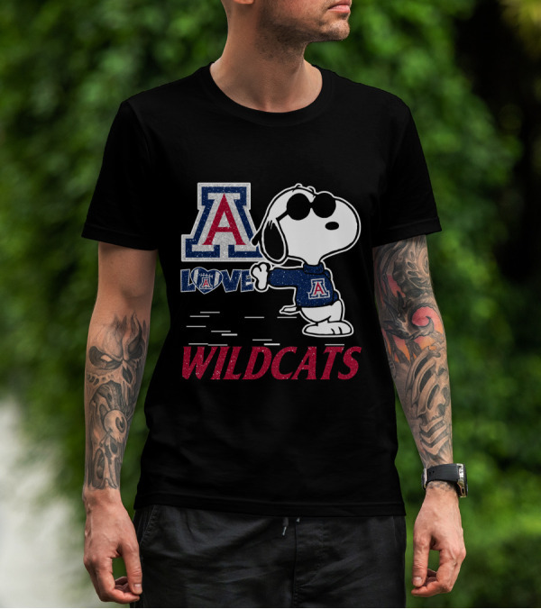 Snoopy Love Arizona Wildcats T-Shirt