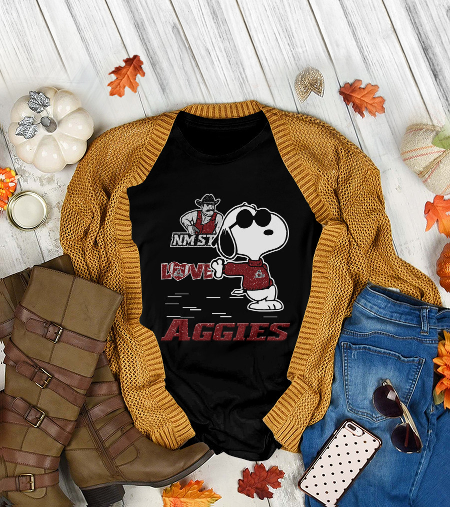Snoopy Love NM State Aggies T-Shirt