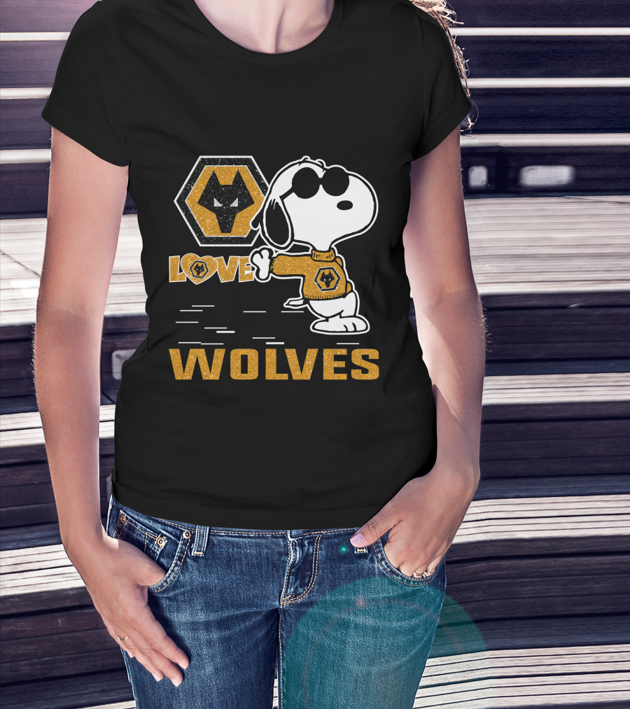 Snoopy Love Wolves Wolverhampton Wanderers T-Shirt