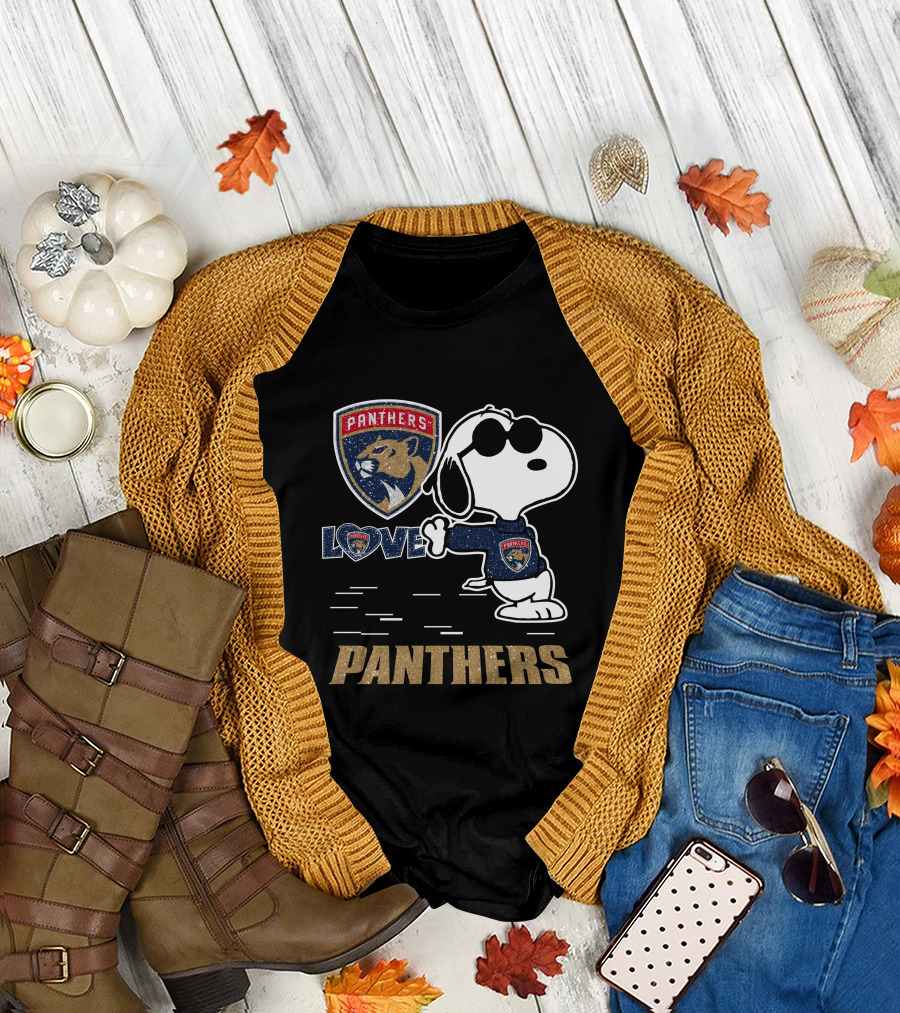 Snoopy Love Panthers Florida Panthers T-Shirt
