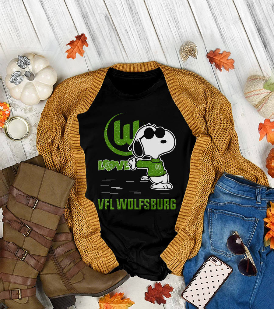 Snoopy Love VfL Wolfsburg Football Passion T-Shirt